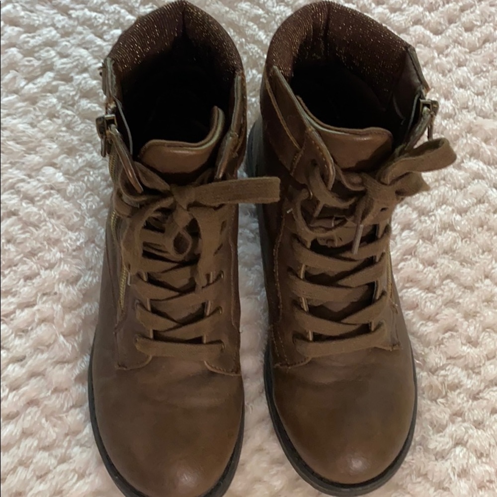 Ankle boots
